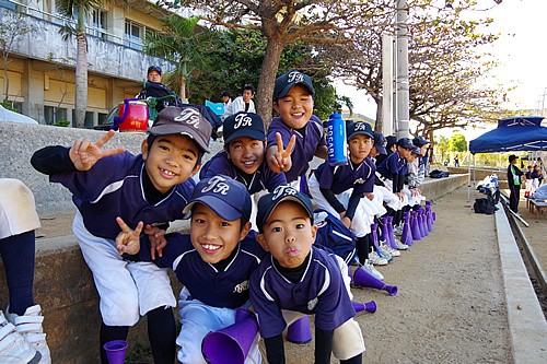 第1２回東京ﾔｸﾙﾄｽﾜﾛｰｽﾞ旗争奪学童軟式野球大会一回戦