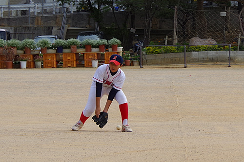 第1２回東京ﾔｸﾙﾄｽﾜﾛｰｽﾞ旗争奪学童軟式野球大会二回戦