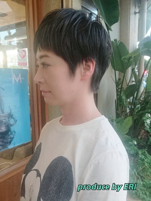 サラッと黒髪大人ショート サラッと黒髪大人ショート