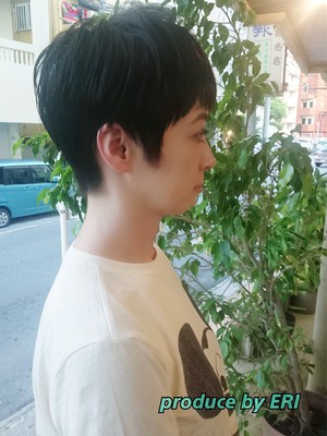 サラッと黒髪大人ショート サラッと黒髪大人ショート