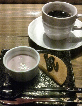 〆のデザートとコーヒー 〆のデザートとコーヒー