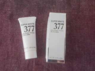 SuperWhite377