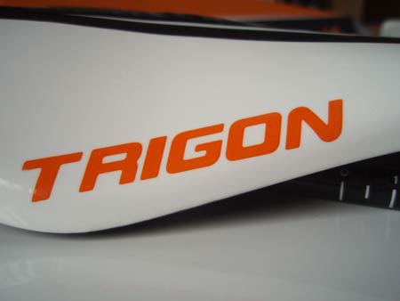 TRIGON(トライゴン) カーボンサドル☆