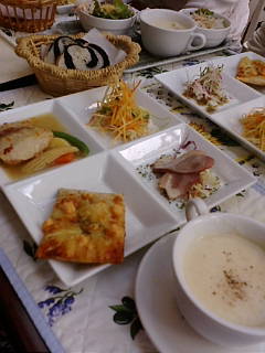 ランチ~~
