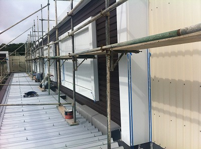 沖縄市知花の某スーパー現場報告