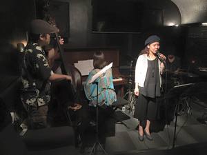 11月LIVE情報♪ 11月LIVE情報♪