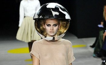 ファッションショーは、どこに向かう!?