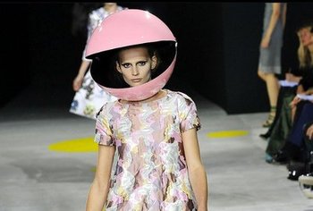 ファッションショーは、どこに向かう!?