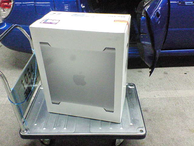 Mac Pro MC561J/A　購入レポ