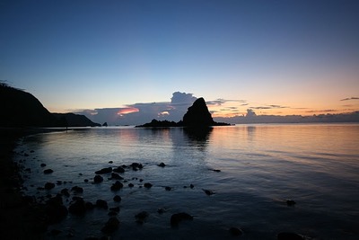 朝日と嘉陽海岸