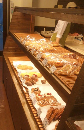 糸満市物産センタ-『遊・食・来(ゆくら)』 糸満市物産センタ-『遊・食・来(ゆくら)』