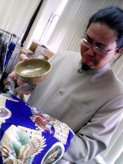 ミノタン鑑定中・・・