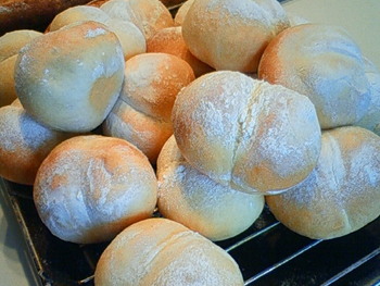 しあわせのパンだす