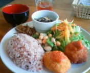 オイシイランチ