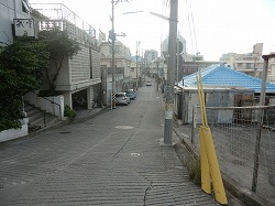 那覇市松尾３台一括駐車場