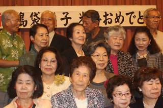 大先輩が88歳の祝宴が開かれる 大先輩が88歳の祝宴が開かれる