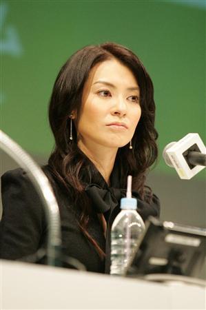 千野志麻アナ、憔悴しきって事件の解明進まず