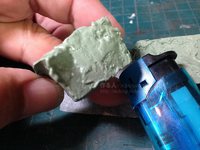 割れた青棒を加熱