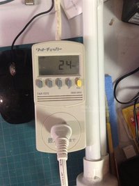 20W蛍光管をインバーターで点けてみる実験