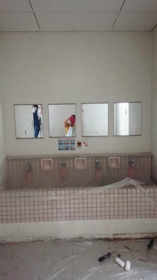 ■ トイレ掃除ボランティア結成!!.:*:・°☆ ■ トイレ掃除ボランティア結成!!.:*:・°☆