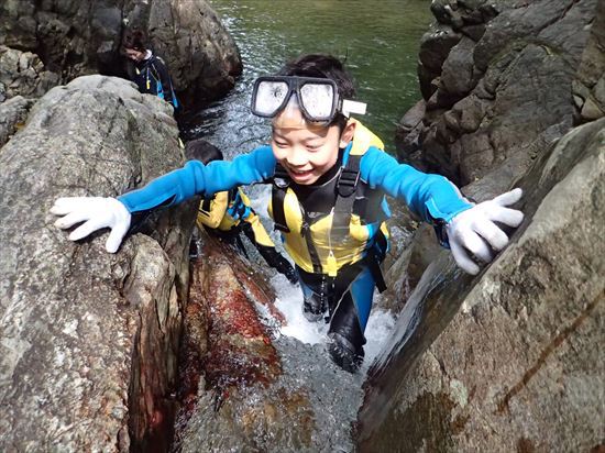 沖縄自然体験やんばる滝リバートレッキング沢登りコース2017.3.28