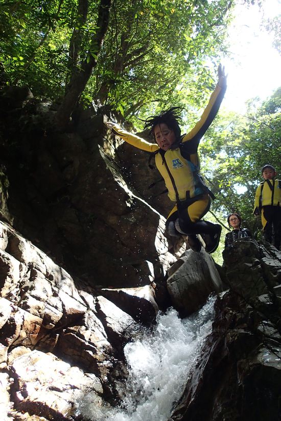 沖縄自然体験やんばる滝リバートレッキング沢登りコース2015.6.15