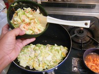 ダブルの味のお好み焼き