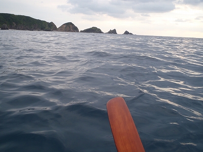 天仁屋の海を漕ぐ