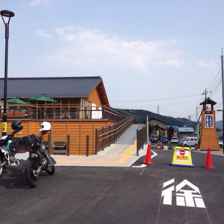 温泉に① 温泉に①