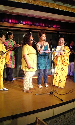 インド人さんからの・・・・・?