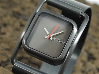 NIXON 腕時計 DYNASTY A238-001