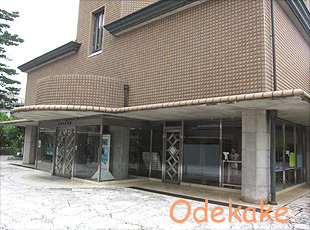 ◇浦添市美術館 (浦添市仲間) ◇浦添市美術館 (浦添市仲間)
