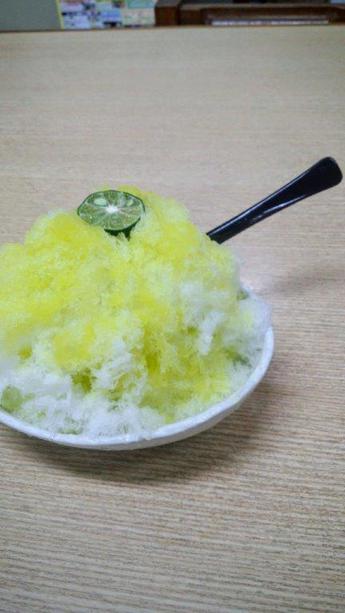 シークヮーサーかき氷 シークヮーサーかき氷
