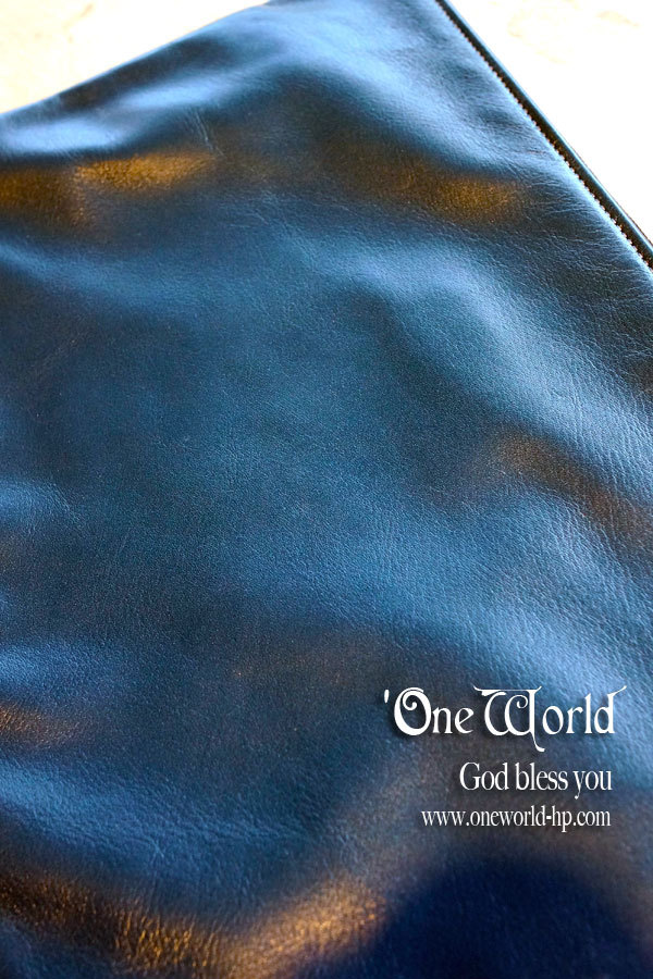 Clutch bag