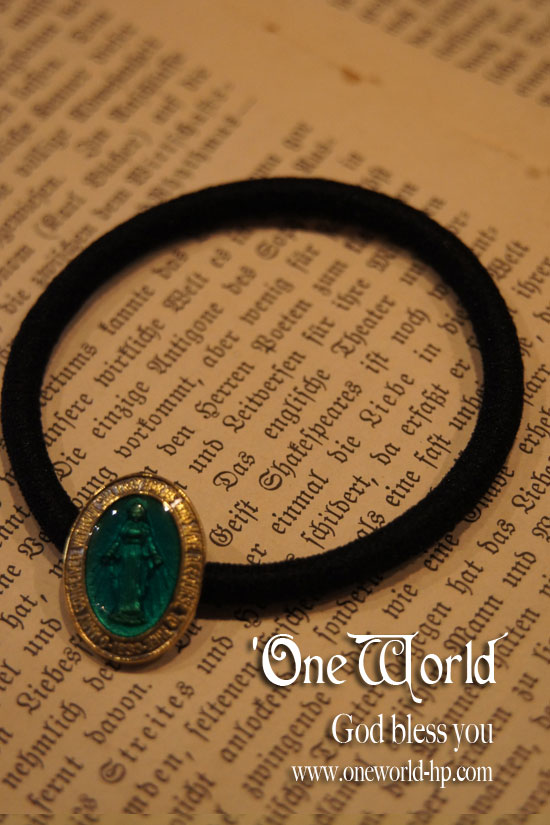Onix Neckless &Maria