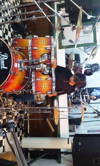 B―WALK