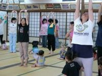 子育て講座　親子ヨガ 2008/06/25 13:20:12