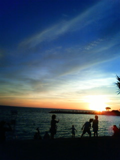 海の日~夕方