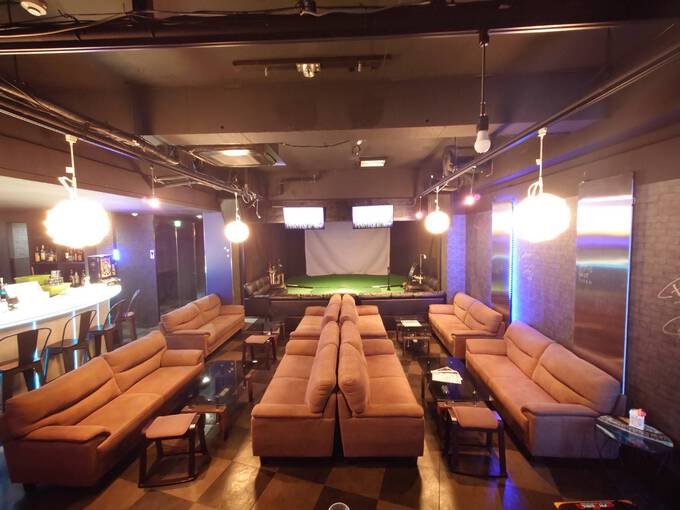若狭大通り沿いに居抜アミューズメントバー登場! 若狭大通り沿いに居抜アミューズメントバー登場!