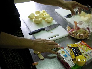 20111114りんごのアップサイドダウンケーキ
