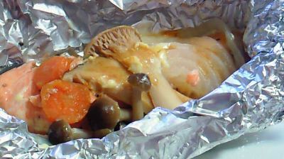 サーモンホイル焼きと豚汁