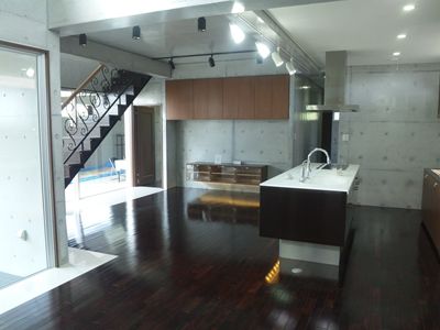 OPEN HOUSE