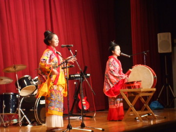 沖縄島唄出張ライブ