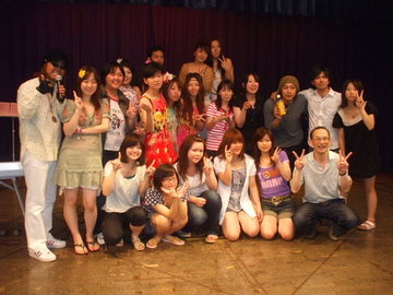 サクシード修学旅行向け沖縄音楽体験ライブ♪