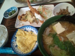 味噌汁定食。