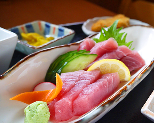 得・美ら海マグロ刺身定食 -2013/04/13-