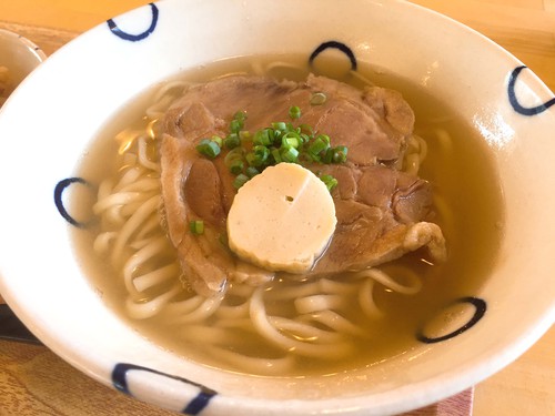 食べたことのない沖縄そば、名護市にあります「島豆腐と、おそば。真打田仲そば(しんうちたなかそば)」 食べたことのない沖縄そば、名護市にあります「島豆腐と、おそば。真打田仲そば(しんうちたなかそば)」
