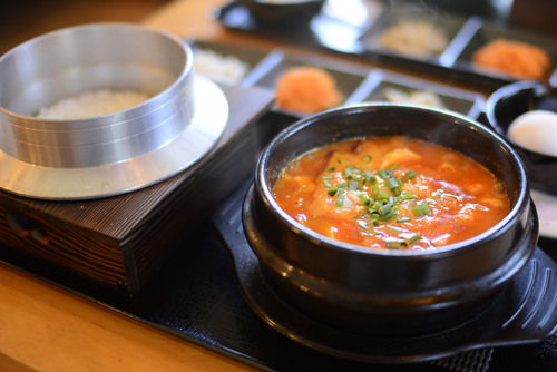 【移転しています】暑い夏こそ汗をかきたい！韓国料理スンドゥブ専門店「スンドゥブドゥビドゥブ」