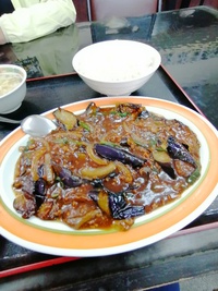 ★識名トンネルの上にある霊園を歩いて、国場のとん珍亭でランチ 2021/10/11 06:00:00
