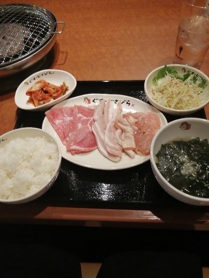 ★土砂降りの雨の中、冷えた体に焼肉ランチ